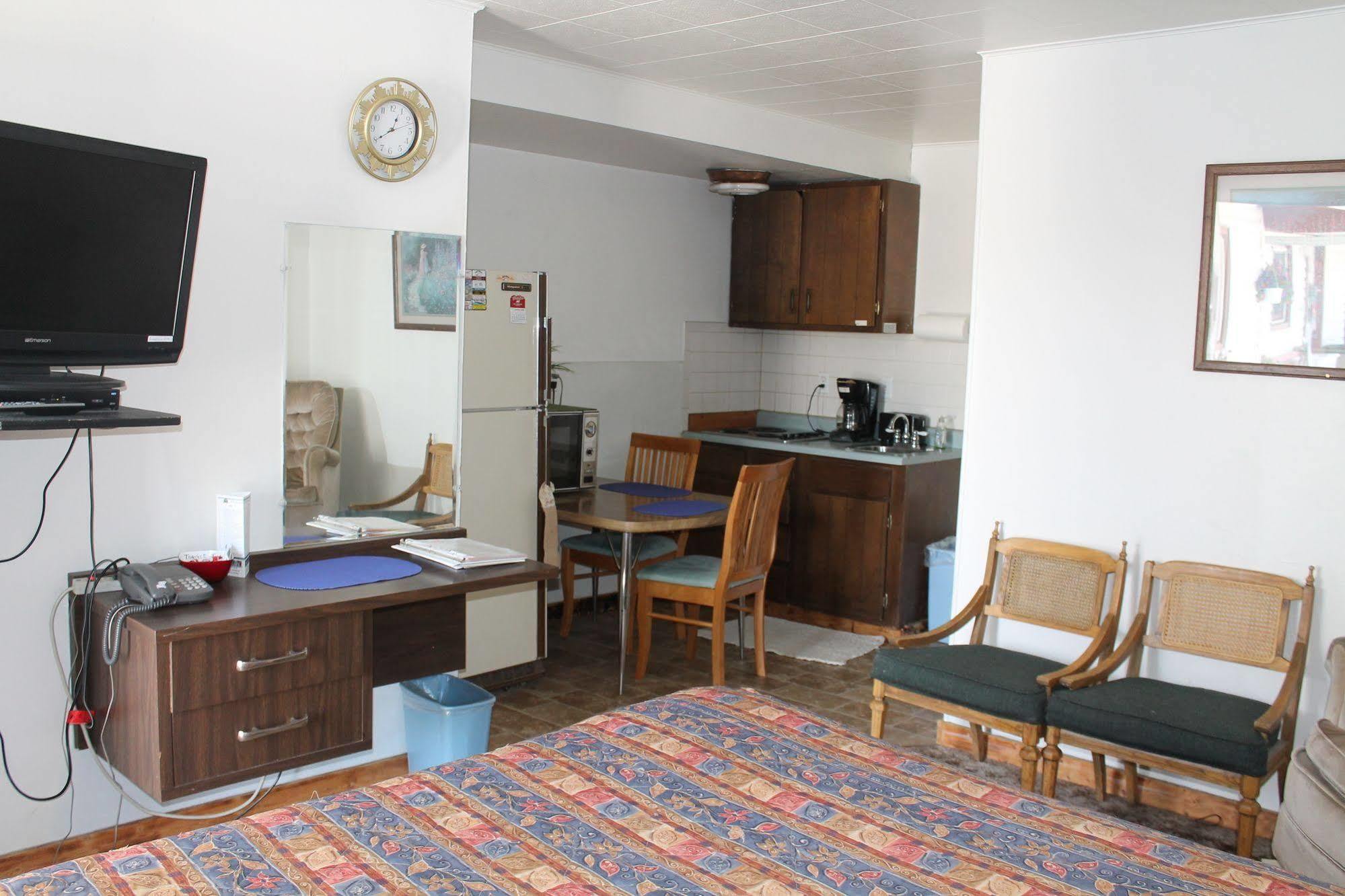 Paintbrush Inn Thermopolis Εξωτερικό φωτογραφία